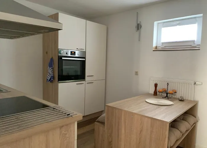 Ferienwohnung דירה *